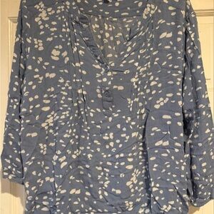 Relaxed Blue and White 3/4 Sleeve Blouse with Mandarin Collar